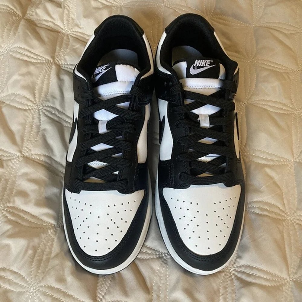 Nike Dunk Low Panda